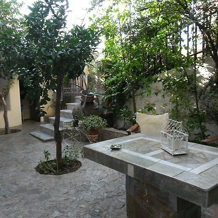 Litsa Apartment Plomari Exterior foto